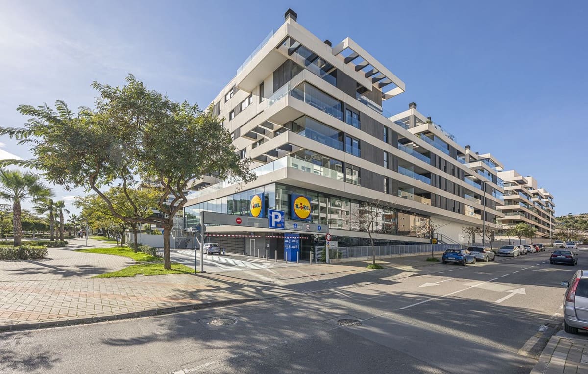 Apartamento de 3 habitaciones en Málaga ciudad en venta - 680.000 € (Ref: 9632895)