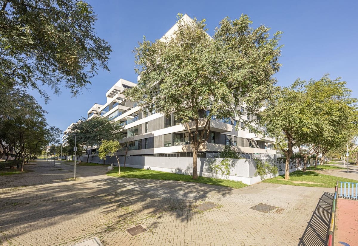 Apartamento de 3 habitaciones en Málaga ciudad en venta - 680.000 € (Ref: 9632895)