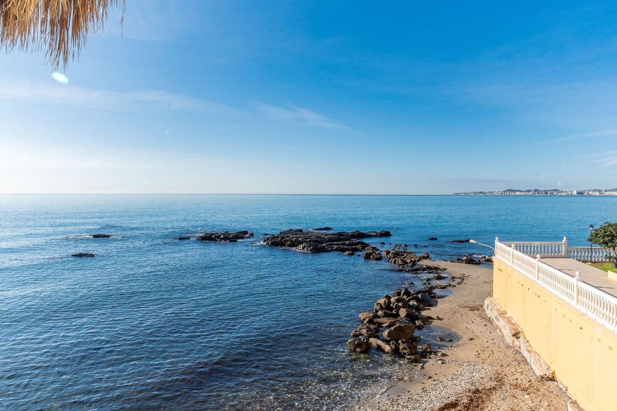 1 sovrum Lägenhet till salu i Benalmadena - 320 000 € (Ref: 9632896)