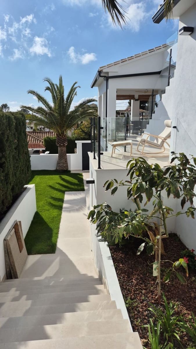 4 soverom Villa til salgs i Benalmadena - € 1 450 000 (Ref: 9632897)