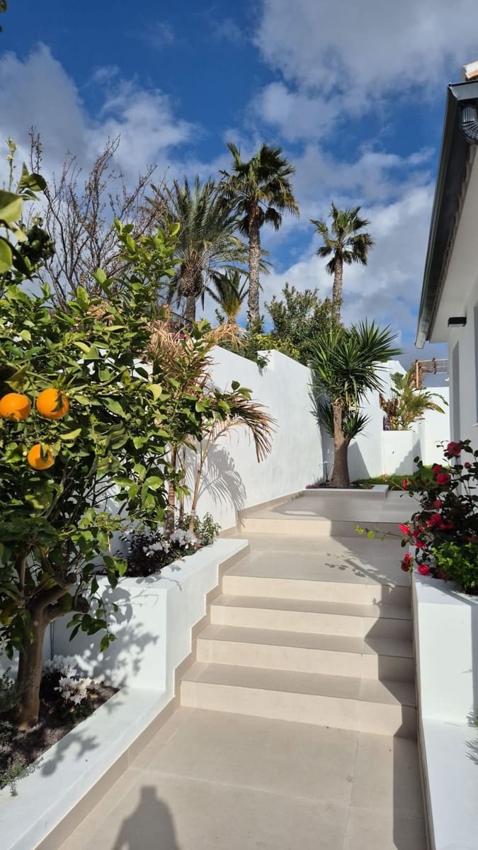 4 soverom Villa til salgs i Benalmadena - € 1 450 000 (Ref: 9632897)