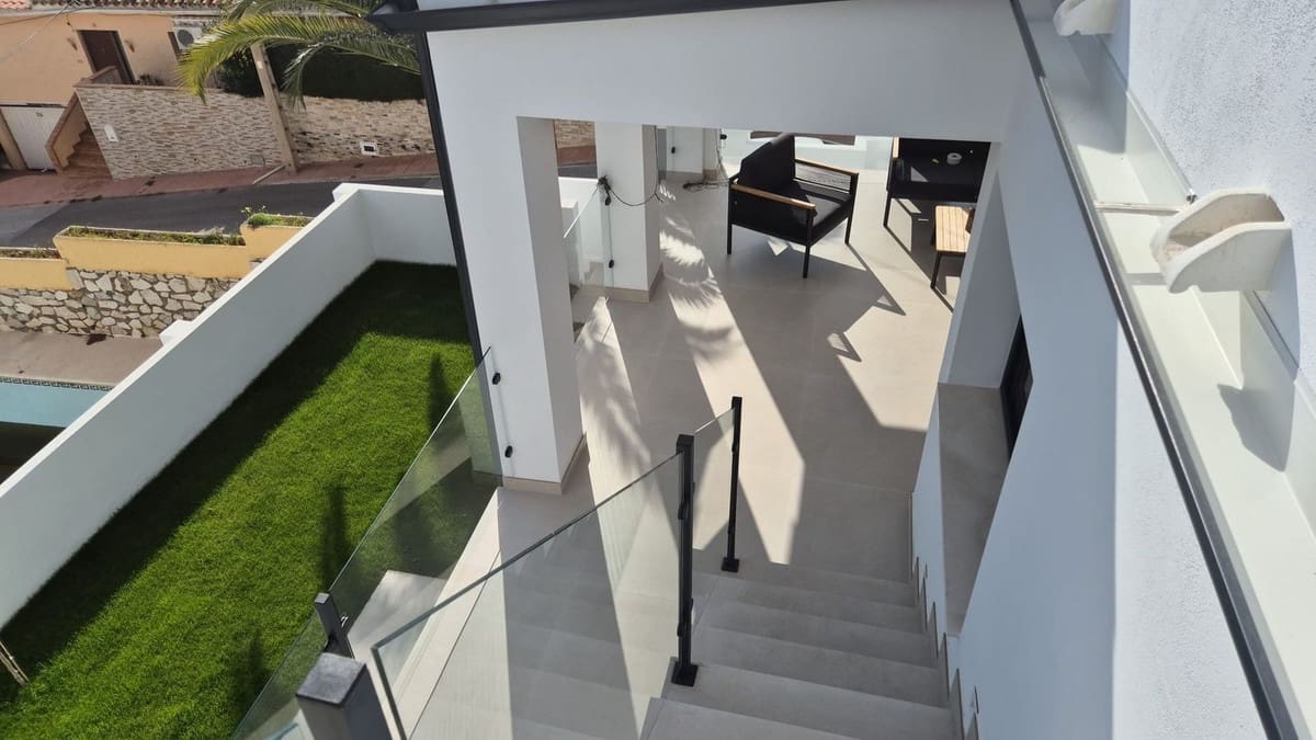 4 soverom Villa til salgs i Benalmadena - € 1 450 000 (Ref: 9632897)