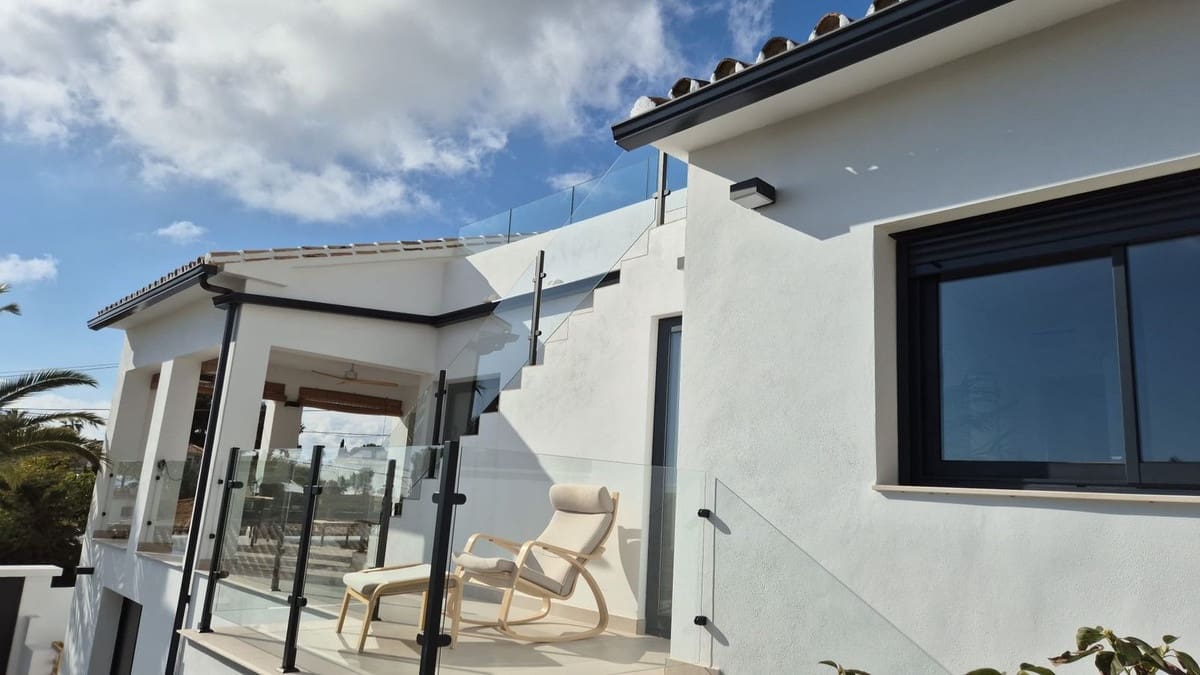 4 soverom Villa til salgs i Benalmadena - € 1 450 000 (Ref: 9632897)