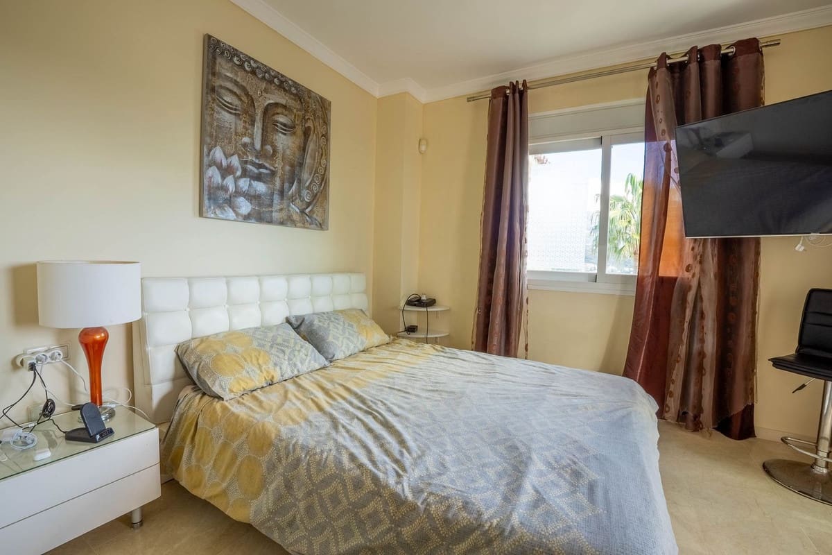 2 bedroom Apartment for sale in La Cala Hills with garage - € 325,000 (Ref: 9632898)