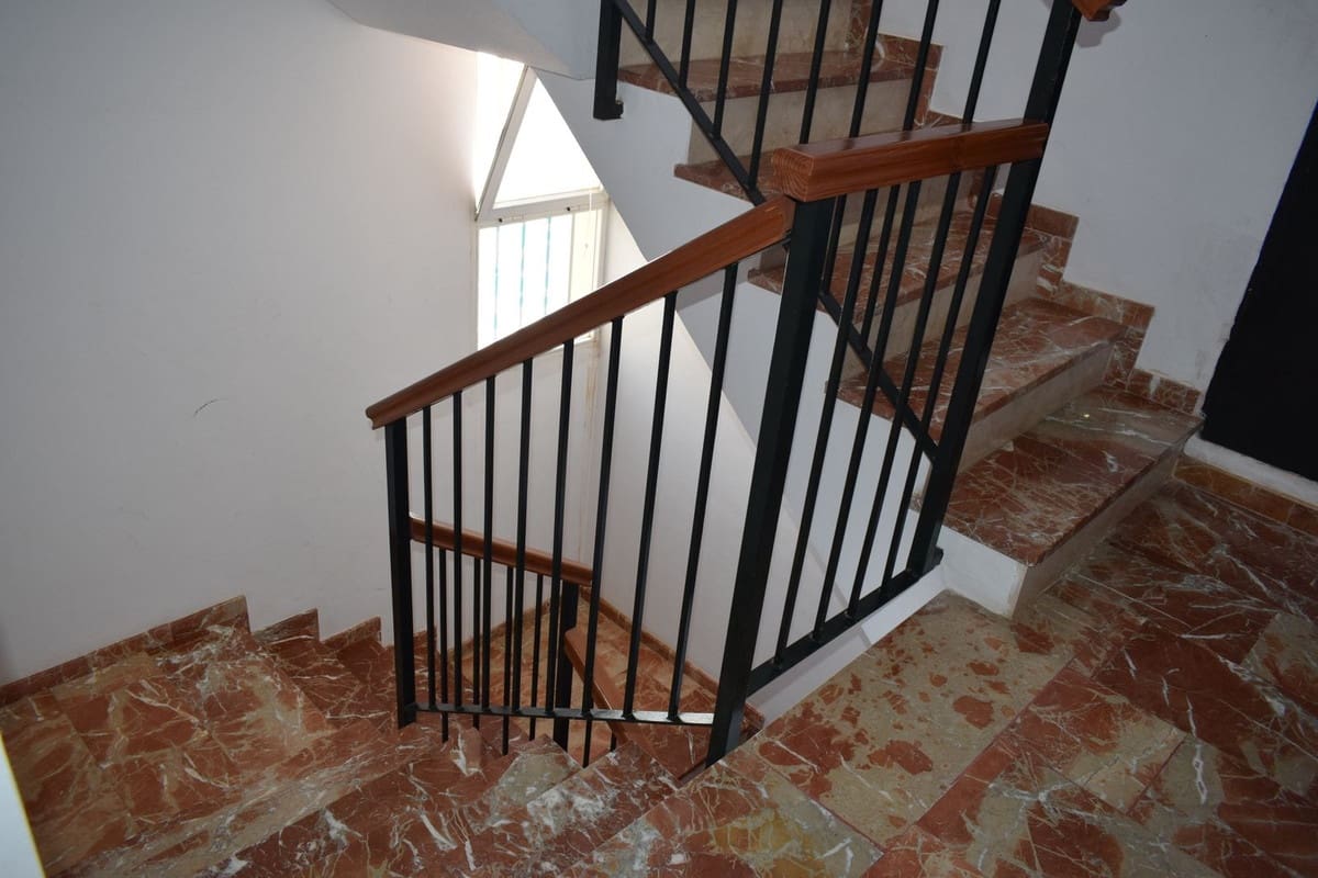 2 chambre Appartement à vendre à El Morche avec garage - 280 000 € (Ref: 9632899)