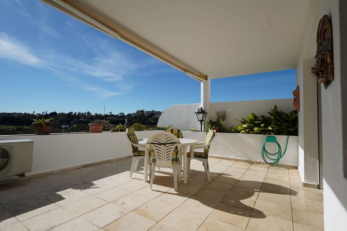 2 chambre Appartement à vendre à Guadalmina avec garage - 565 000 € (Ref: 9636181)