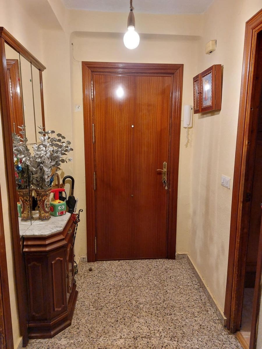 3 soverom Leilighet til salgs i Torremolinos med garasje - € 235 000 (Ref: 9636182)