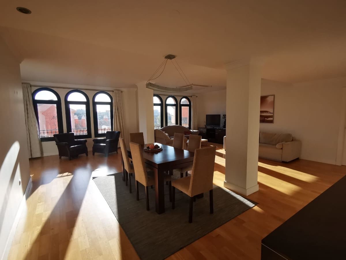 4 camera da letto Appartamento in vendita in Elviria con garage - 525.000 € (Rif: 9636184)