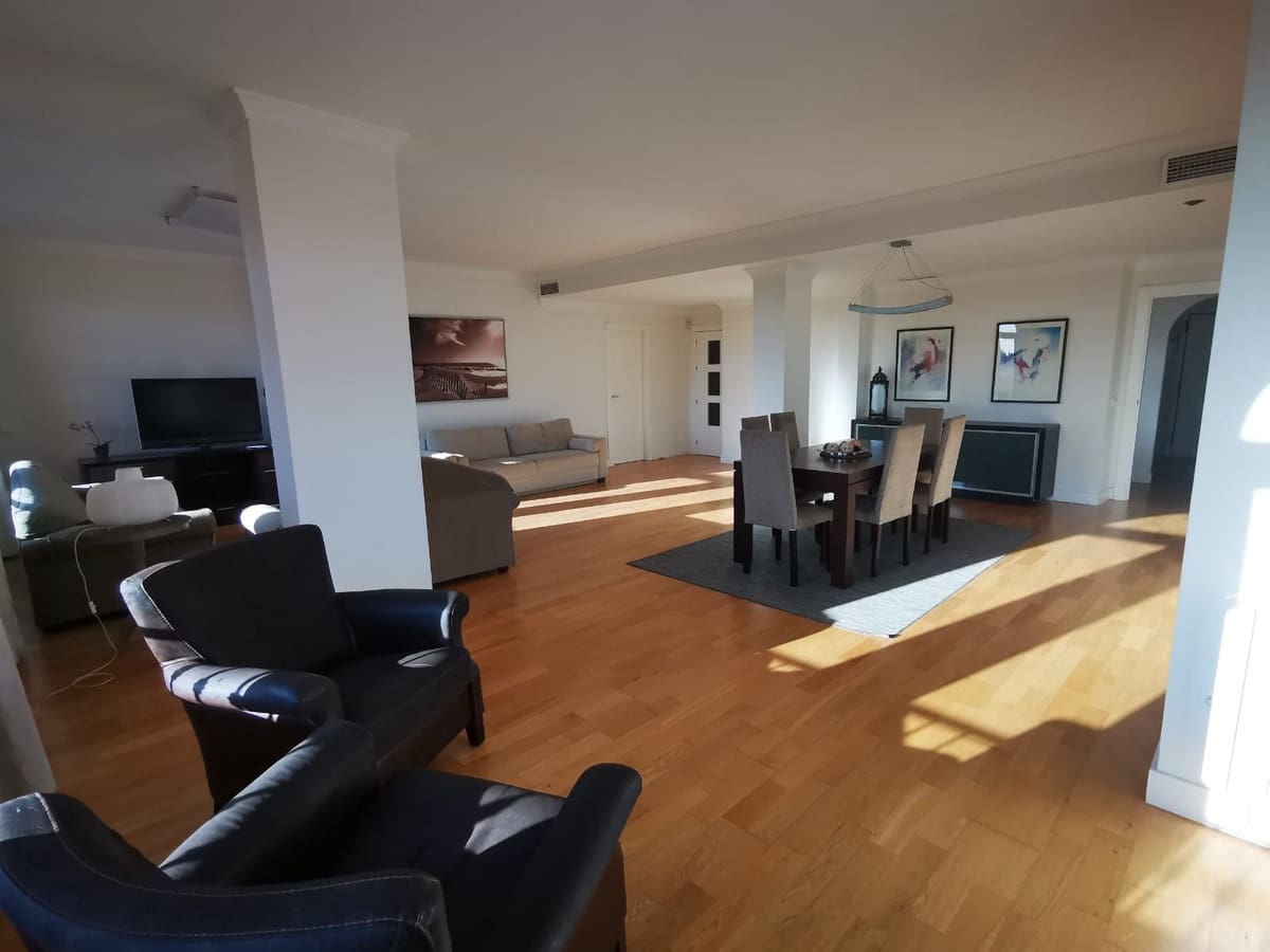 4 camera da letto Appartamento in vendita in Elviria con garage - 525.000 € (Rif: 9636184)