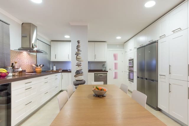 4 camera da letto Appartamento in vendita in Elviria, Marbella con garage - 525.000 € (Rif: 9636184)