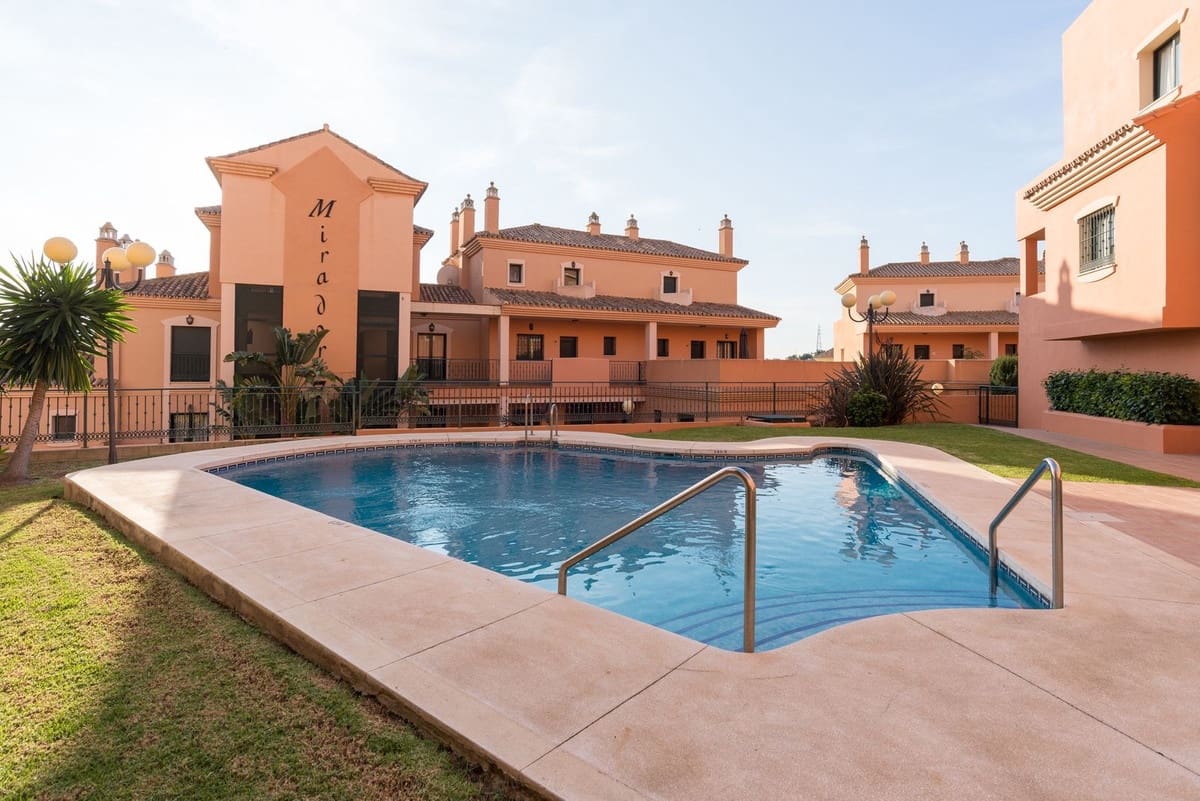 4 camera da letto Appartamento in vendita in Elviria con garage - 525.000 € (Rif: 9636184)