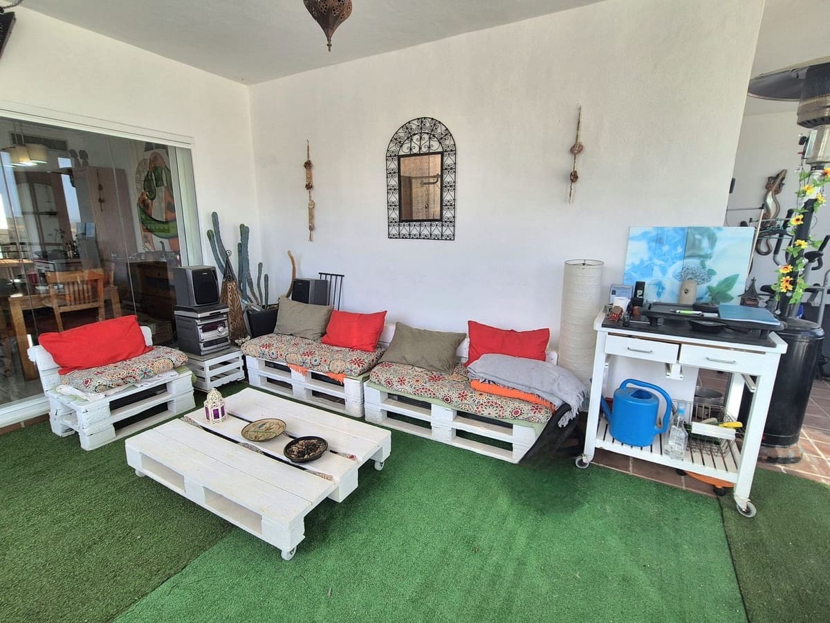 3 chambre Appartement à vendre à Alhaurin Golf avec garage - 299 500 € (Ref: 9636185)