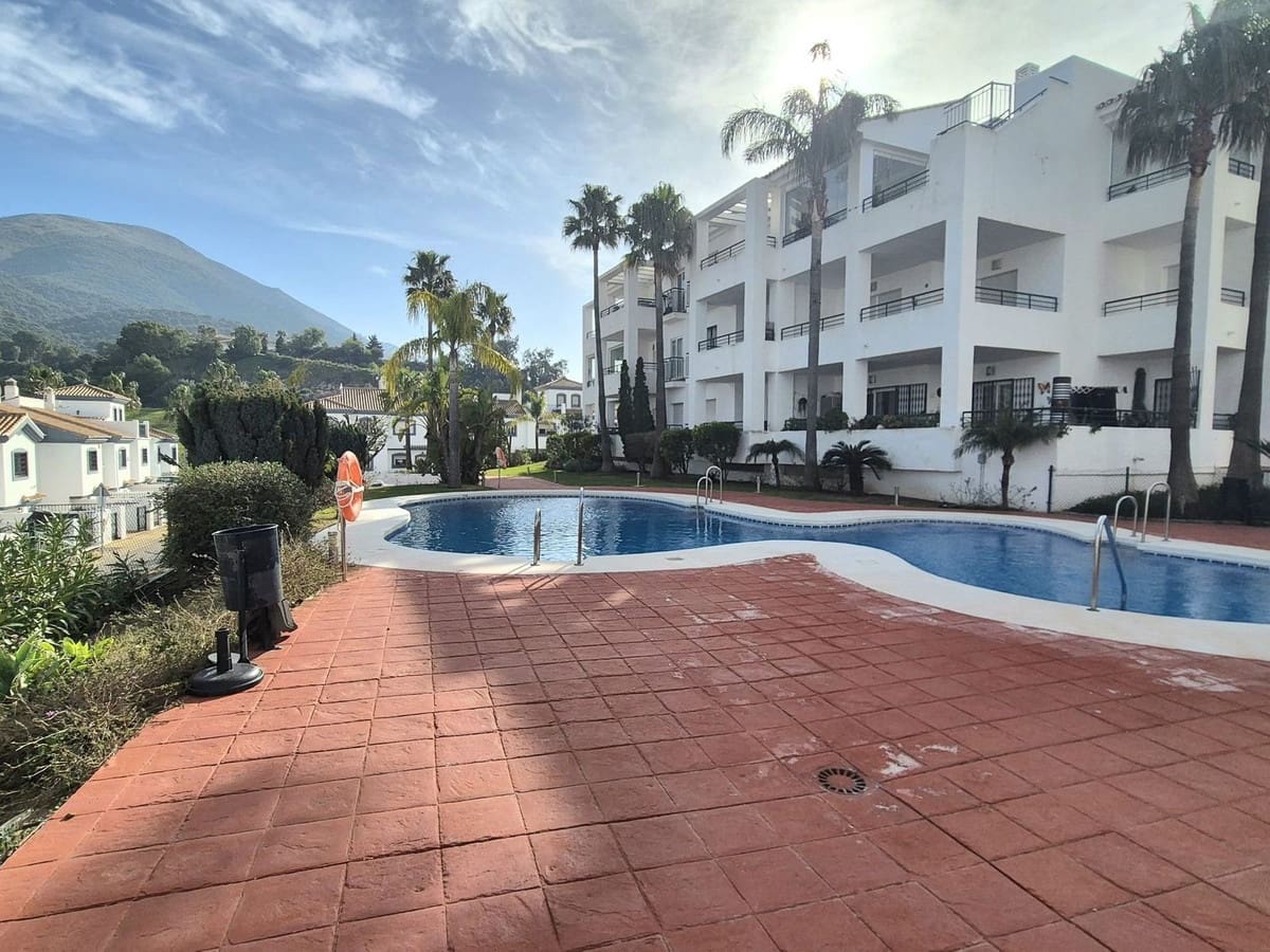 3 chambre Appartement à vendre à Alhaurin Golf avec garage - 299 500 € (Ref: 9636185)