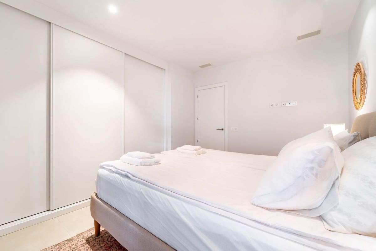 2 soverom Leilighet til salgs i Fuengirola med garasje - € 439 000 (Ref: 9636188)