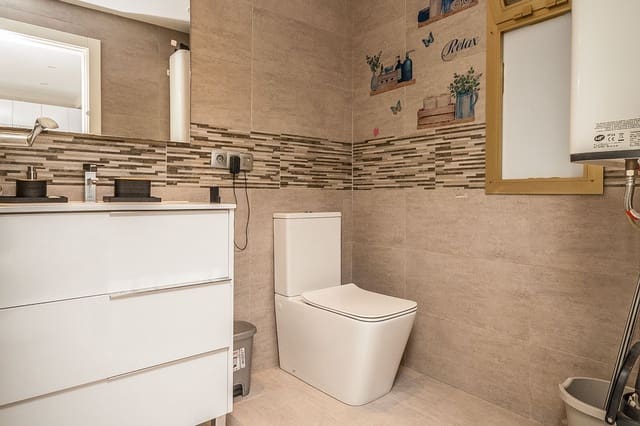 Studio till salu i Elviria, Marbella - 290 000 € (Ref: 9636192)