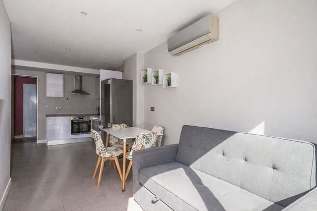 Studio till salu i Elviria, Marbella - 290 000 € (Ref: 9636192)