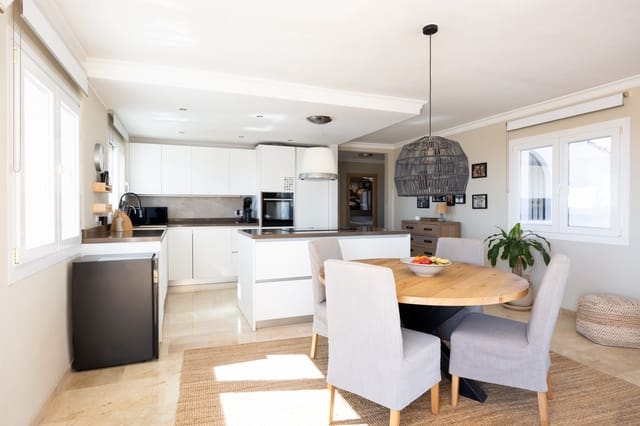 2 chambre Penthouse à vendre à El Paraiso, Estepona - 599 000 € (Ref: 9636194)