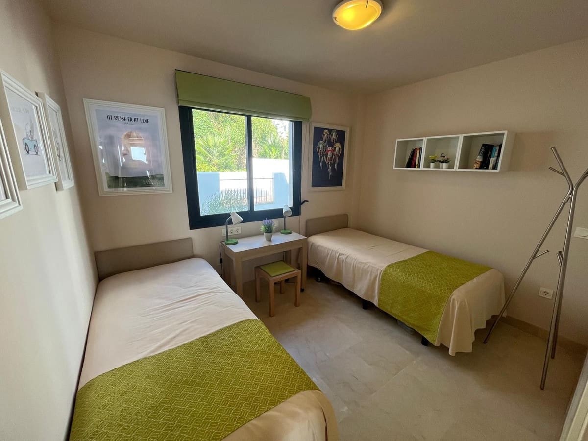 2 bedroom Apartment for sale in Torrox with garage - € 415,000 (Ref: 9638927)