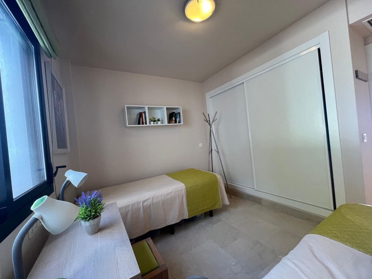 2 bedroom Apartment for sale in Torrox with garage - € 415,000 (Ref: 9638927)