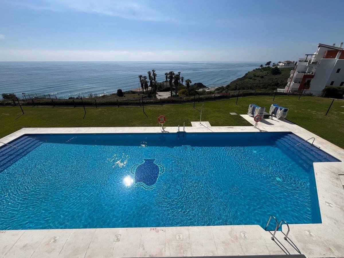 2 bedroom Apartment for sale in Torrox with garage - € 415,000 (Ref: 9638927)