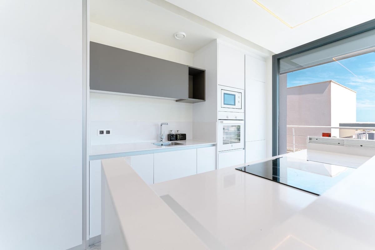 Chalet de 5 habitaciones en San Miguel de Salinas en venta - 780.000 € (Ref: 9643083)