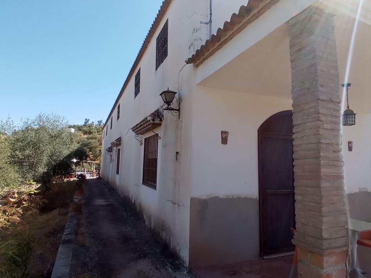 4 soverom Villa til salgs i Riogordo - € 750 000 (Ref: 9643088)