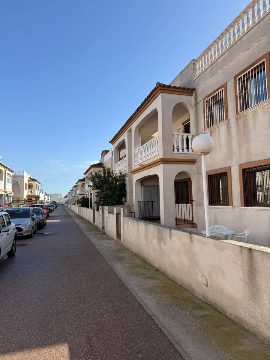 2 slaapkamer Appartement te koop in Daya Vieja - € 105.000 (Ref: 9643094)