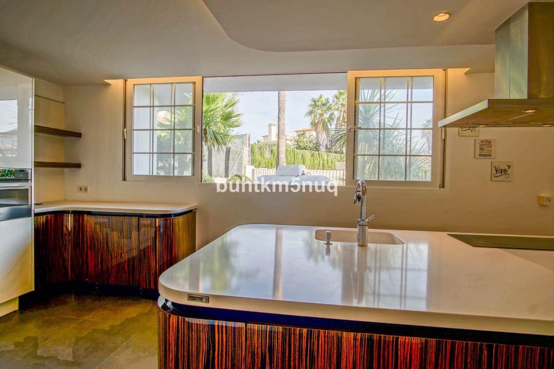 5 soverom Villa til salgs i Alfaz del Pi / L'Alfas del Pi - € 1 600 000 (Ref: 9643108)