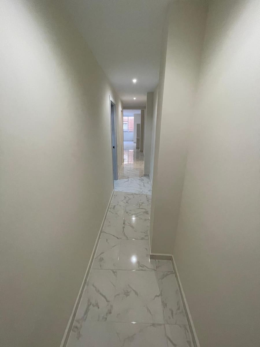 3 slaapkamer Appartement te koop in Torrevieja - € 245.000 (Ref: 9643110)