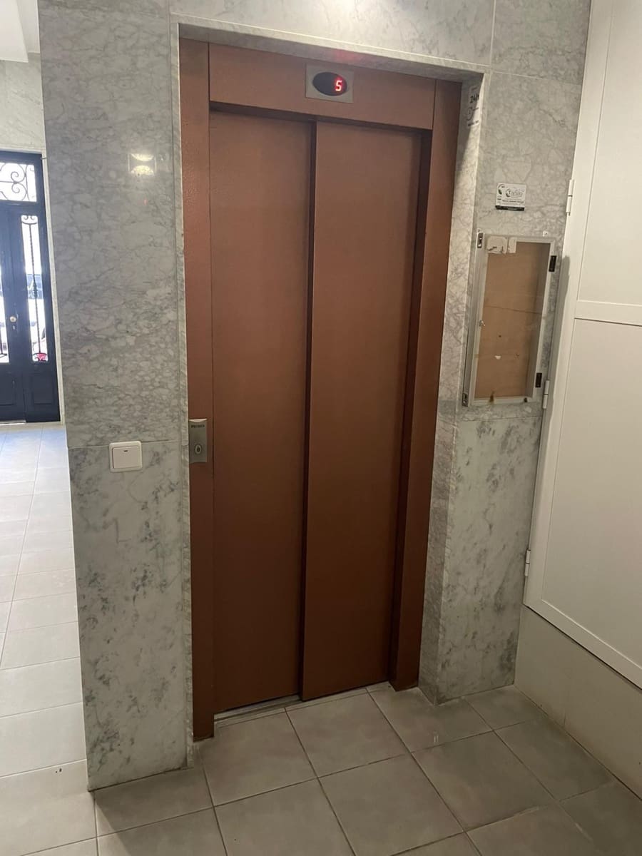 3 slaapkamer Appartement te koop in Torrevieja - € 245.000 (Ref: 9643110)