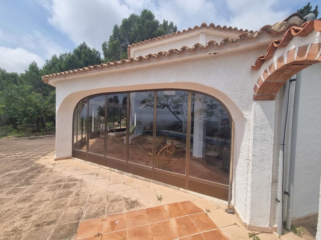 3 bedroom Finca/Country House for sale in Calpe / Calp - € 895,000 (Ref: 9643112)