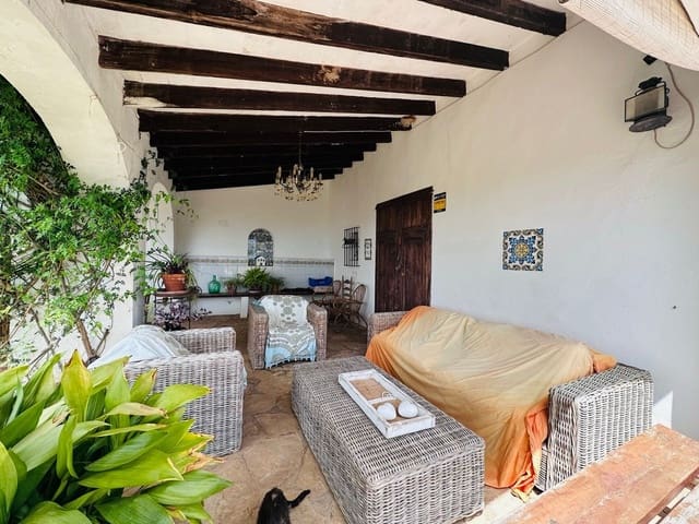 3 bedroom Finca/Country House for sale in Pueblo, Calpe / Calp - € 895,000 (Ref: 9643112)