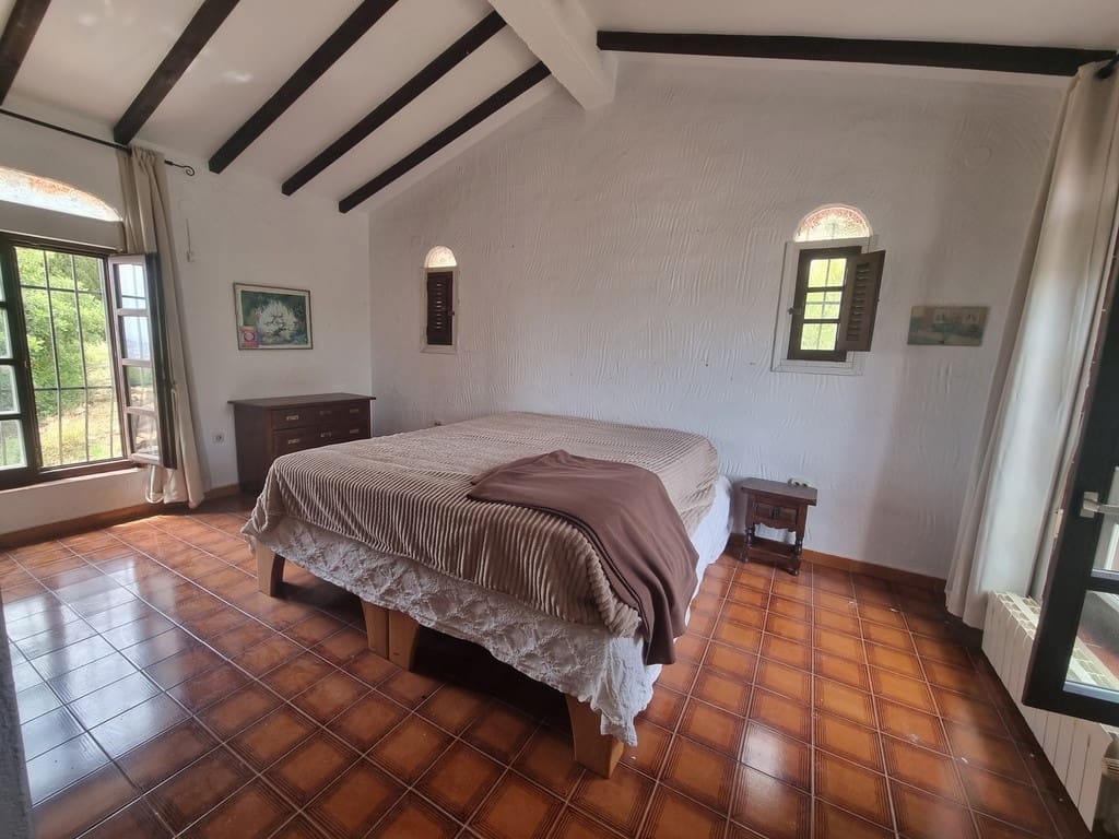 3 bedroom Finca/Country House for sale in Calpe / Calp - € 895,000 (Ref: 9643112)