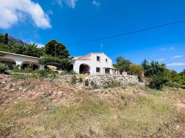 3 bedroom Finca/Country House for sale in Pueblo, Calpe / Calp - € 895,000 (Ref: 9643112)