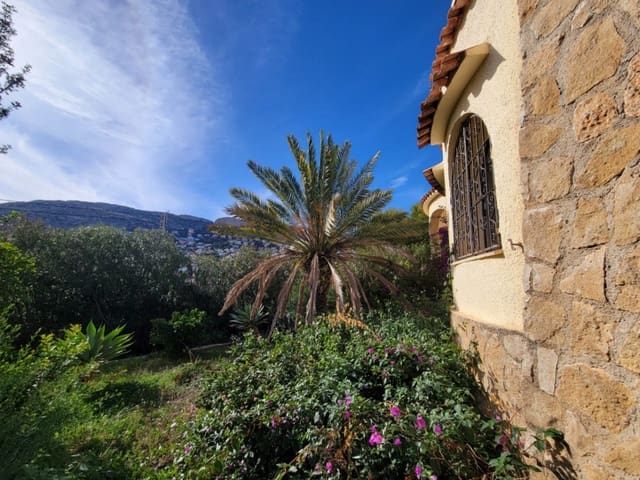 3 chambre Villa/Maison à vendre à Pueblo, Calpe / Calp - 420 000 € (Ref: 9643115)