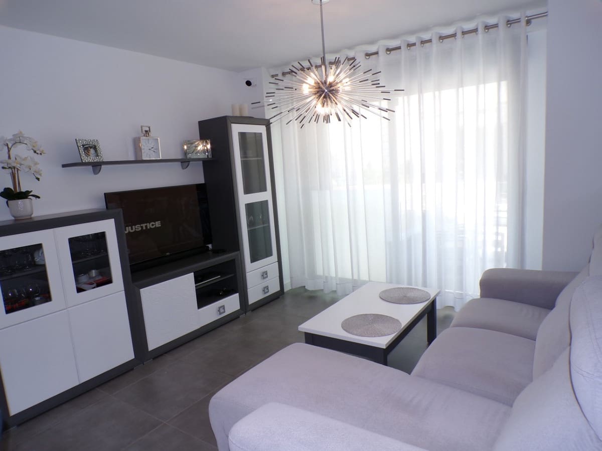2 bedroom Apartment for sale in Calpe / Calp - € 425,000 (Ref: 9643116)