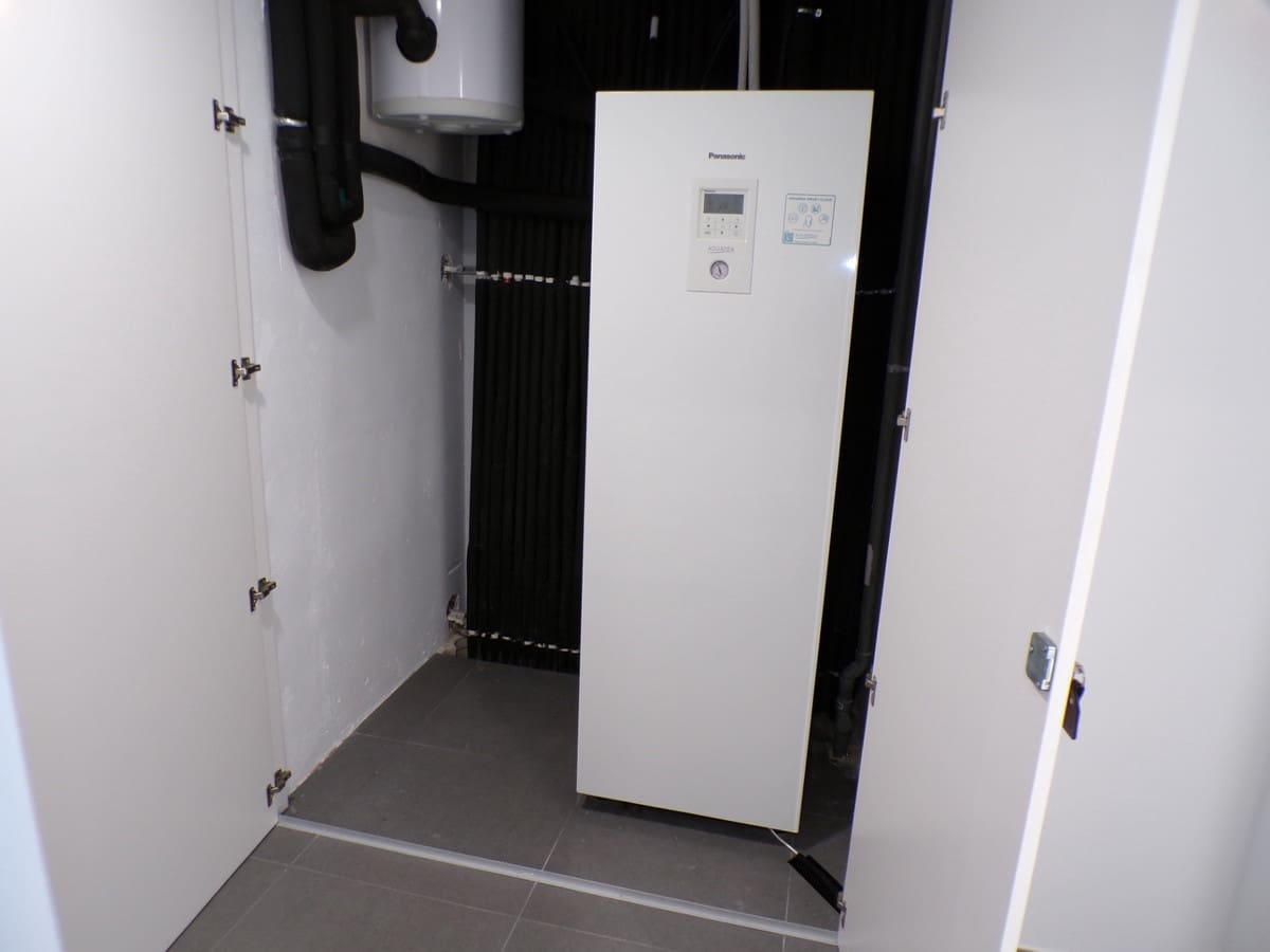 2 bedroom Apartment for sale in Calpe / Calp - € 425,000 (Ref: 9643116)