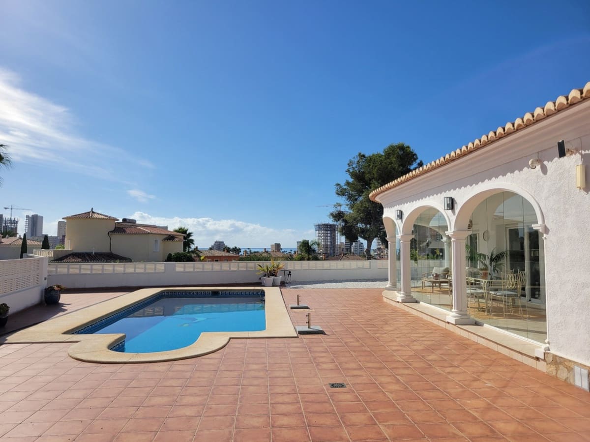 4 camera da letto Villa in vendita in Calpe / Calp - 995.000 € (Rif: 9643120)