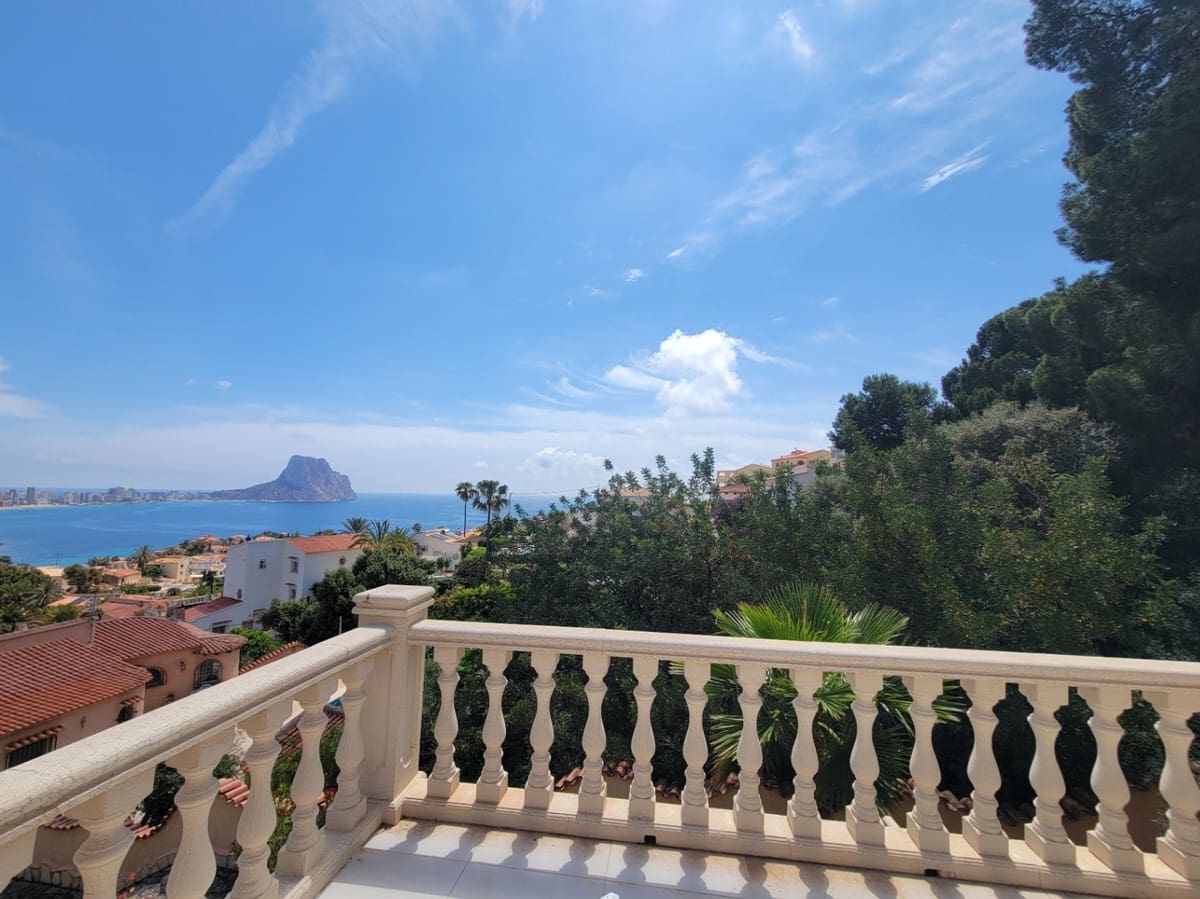 Chalet de 4 habitaciones en Calpe / Calp en venta - 730.000 € (Ref: 9643122)