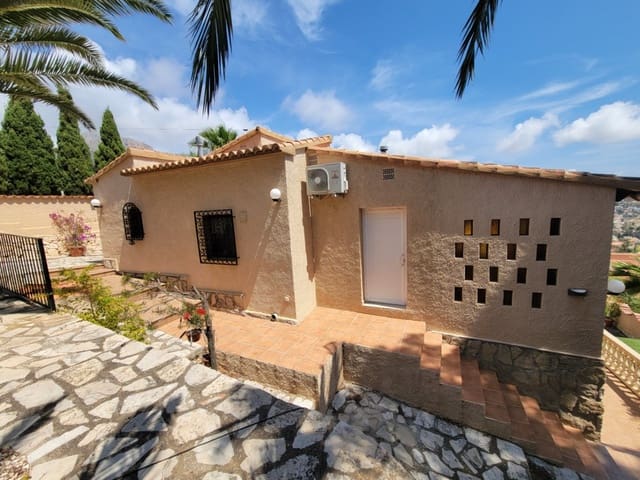 4 slaapkamer Villa te koop in Pueblo, Calpe / Calp - € 730.000 (Ref: 9643122)