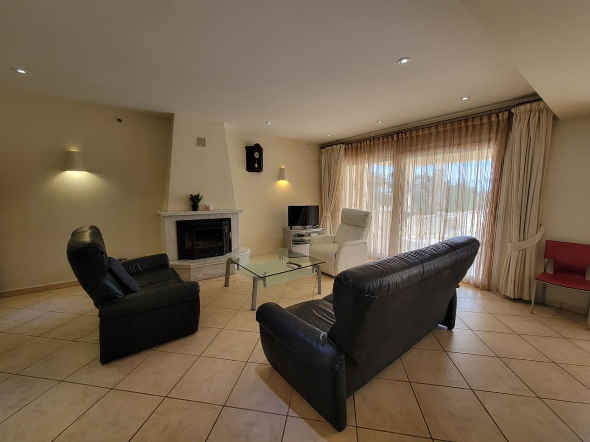 3 makuuhuone Huvila myytävänä paikassa Benissa - 895 000 € (Ref: 9643123)