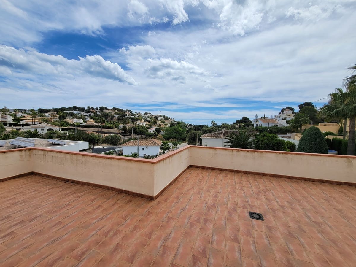 3 makuuhuone Huvila myytävänä paikassa Benissa - 895 000 € (Ref: 9643123)