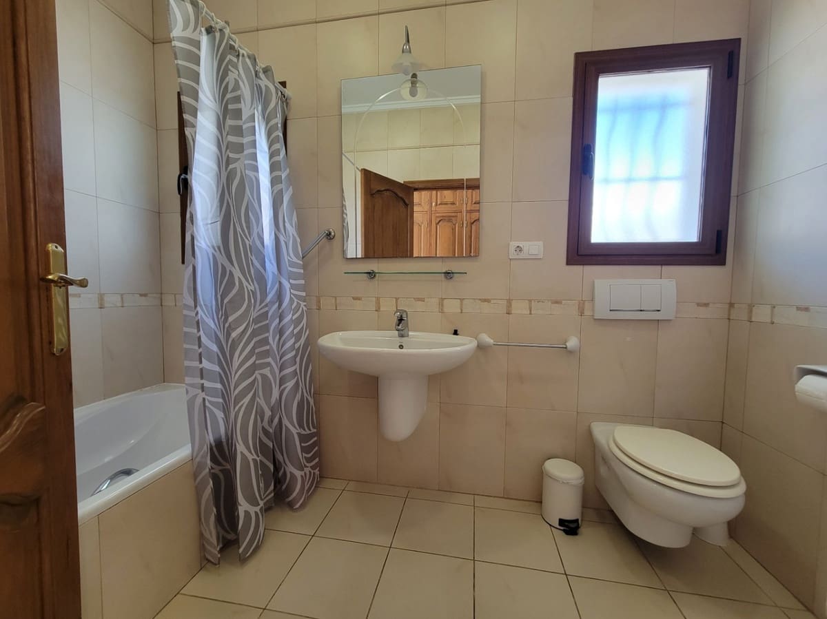 10 camera da letto Villa in vendita in Moraira - 895.000 € (Rif: 9643124)