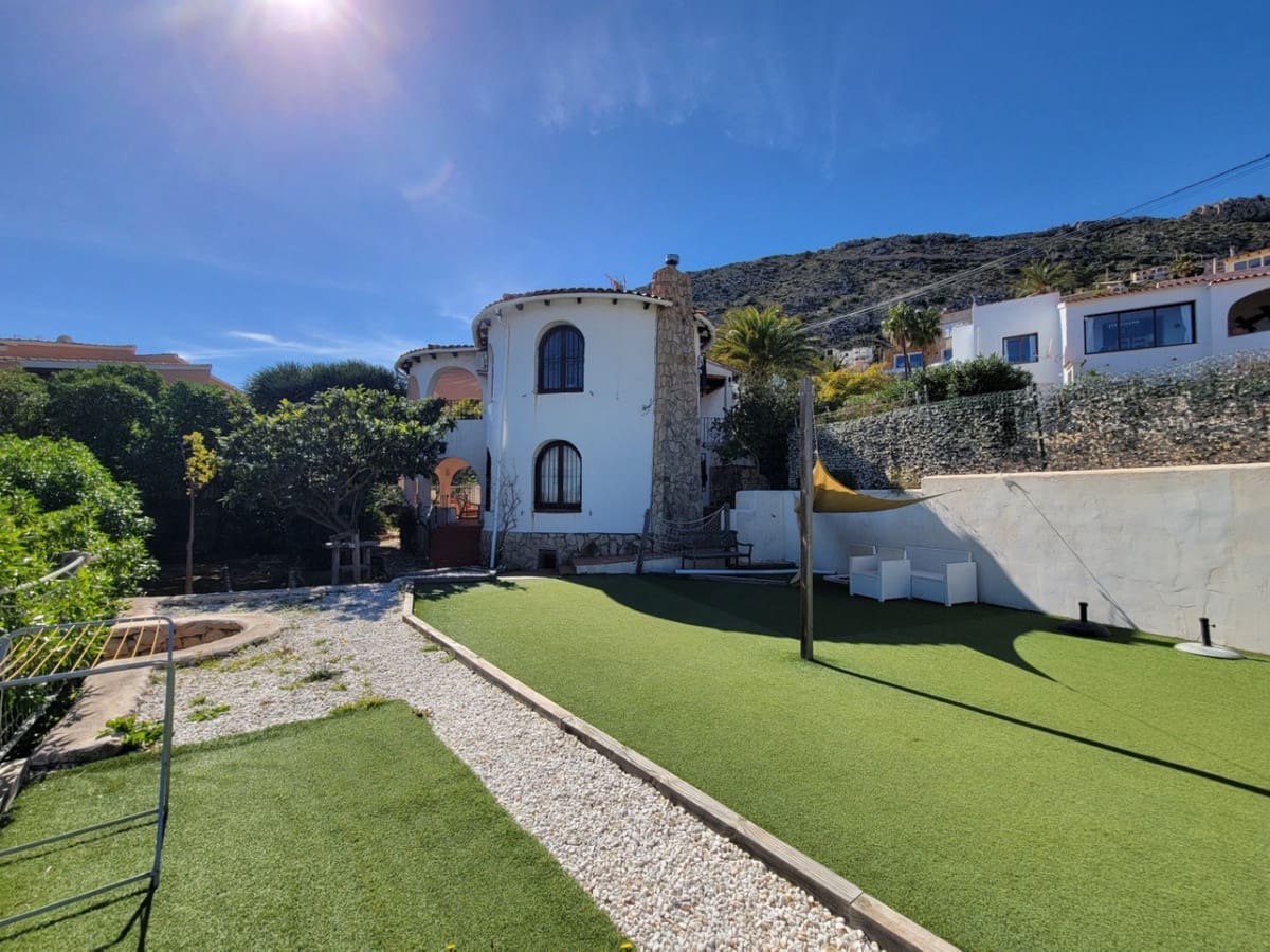 3 soverom Villa til salgs i Calpe / Calp - € 525 000 (Ref: 9643125)