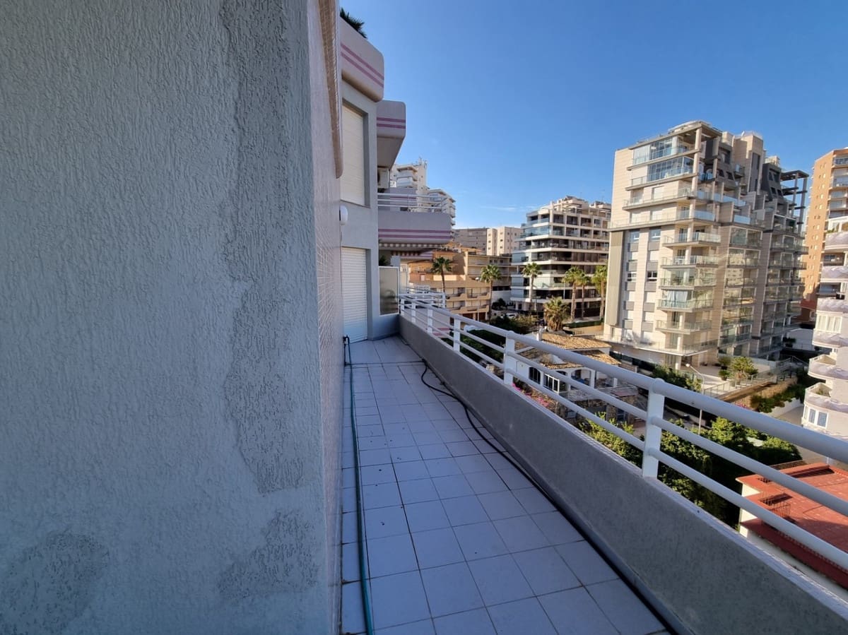Apartamento de 2 habitaciones en Calpe / Calp en venta - 1.600.000 € (Ref: 9643126)