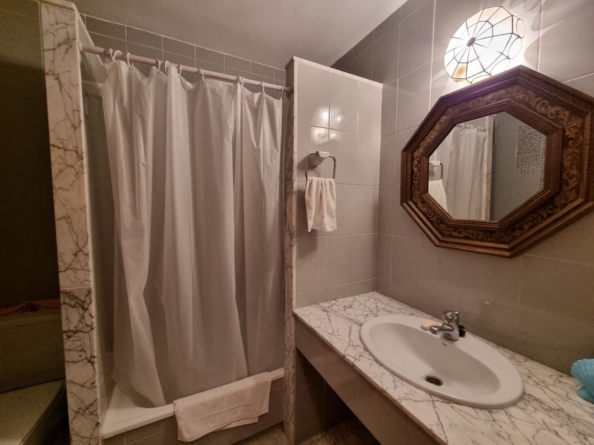 Apartamento de 2 habitaciones en Calpe / Calp en venta - 1.600.000 € (Ref: 9643126)