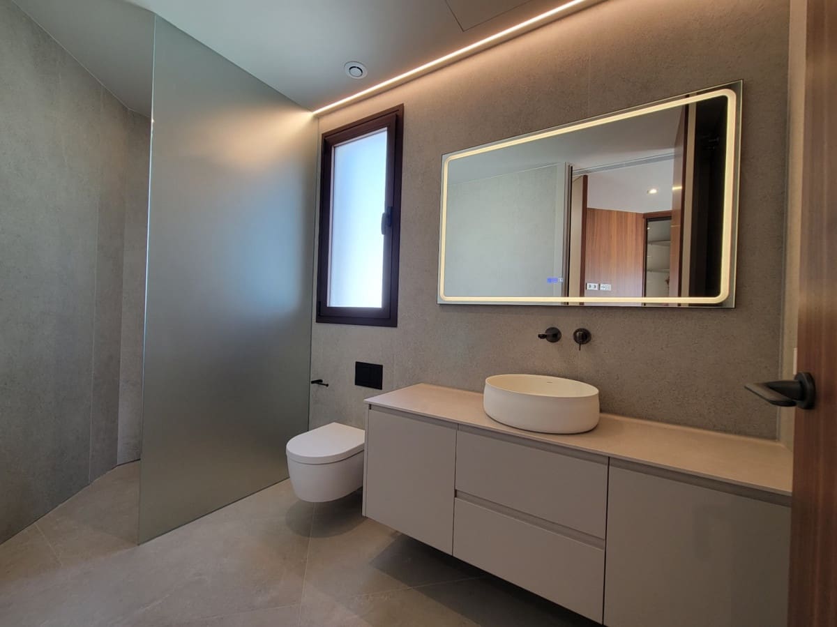 5 soveværelse Villa til salg i Calpe / Calp - € 1.550.000 (Ref: 9643127)