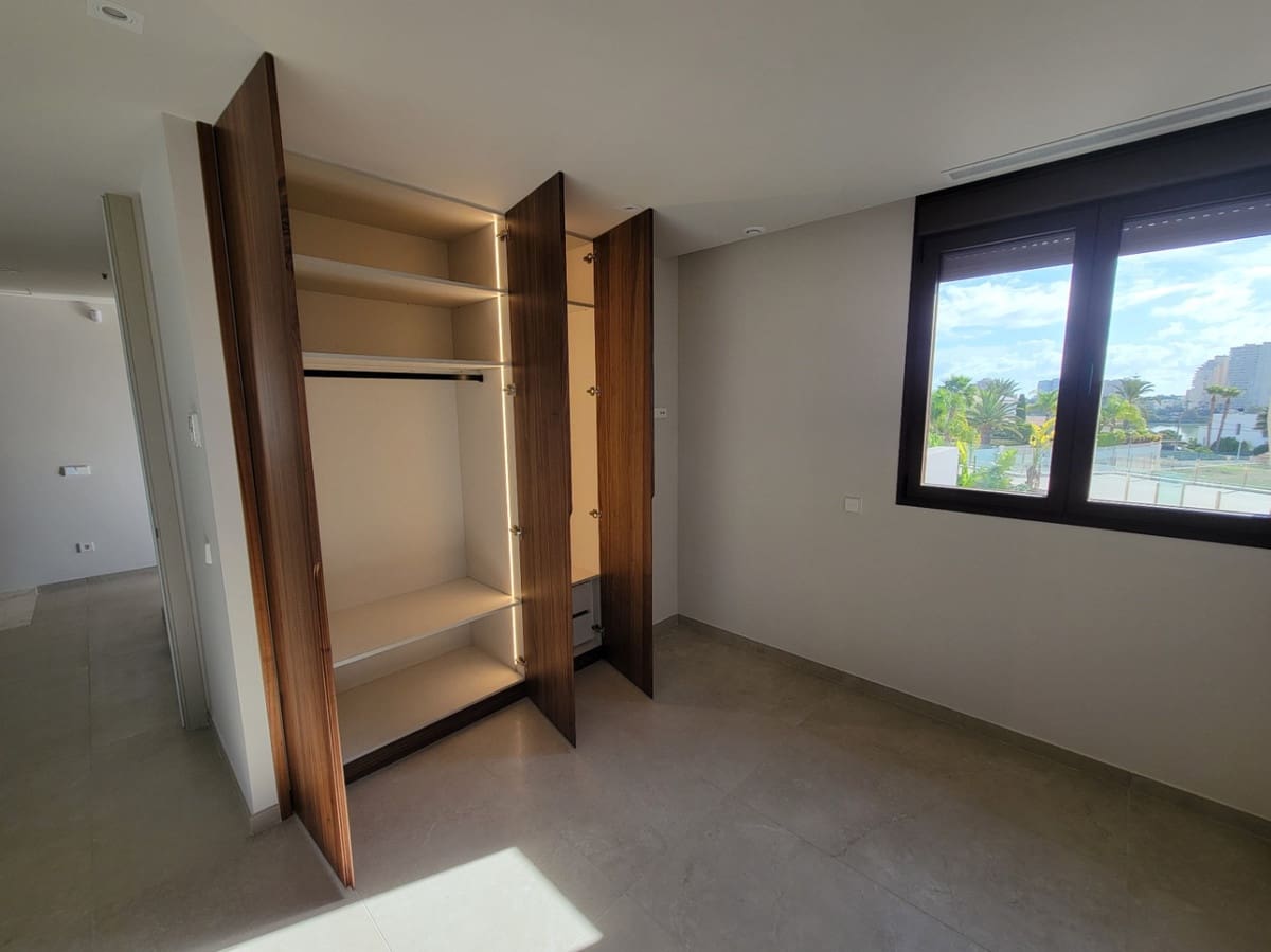 5 soveværelse Villa til salg i Calpe / Calp - € 1.550.000 (Ref: 9643127)