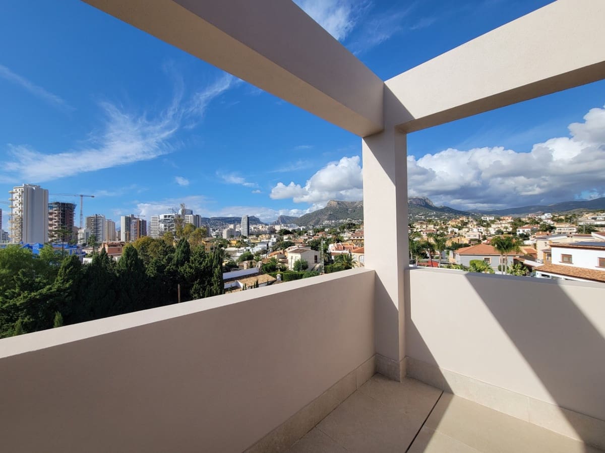 5 soveværelse Villa til salg i Calpe / Calp - € 1.550.000 (Ref: 9643127)