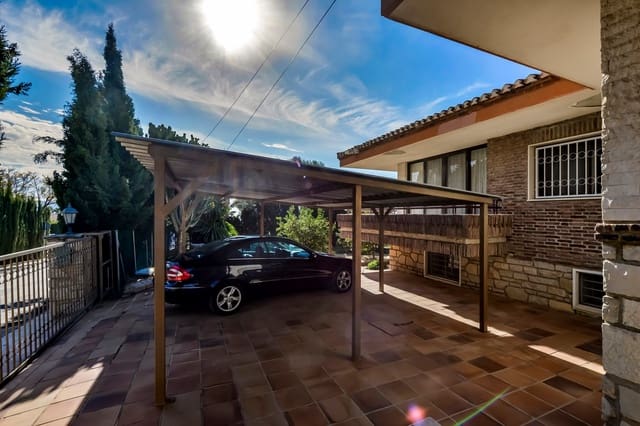 6 slaapkamer Villa te koop in Levante Alto, Benidorm - € 860.000 (Ref: 9643130)